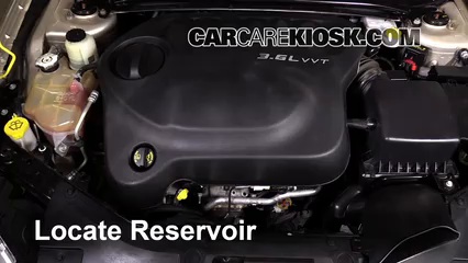 2013 Chrysler 200 Limited 3.6L V6 FlexFuel Sedan Liquide essuie-glace Ajouter du liquide